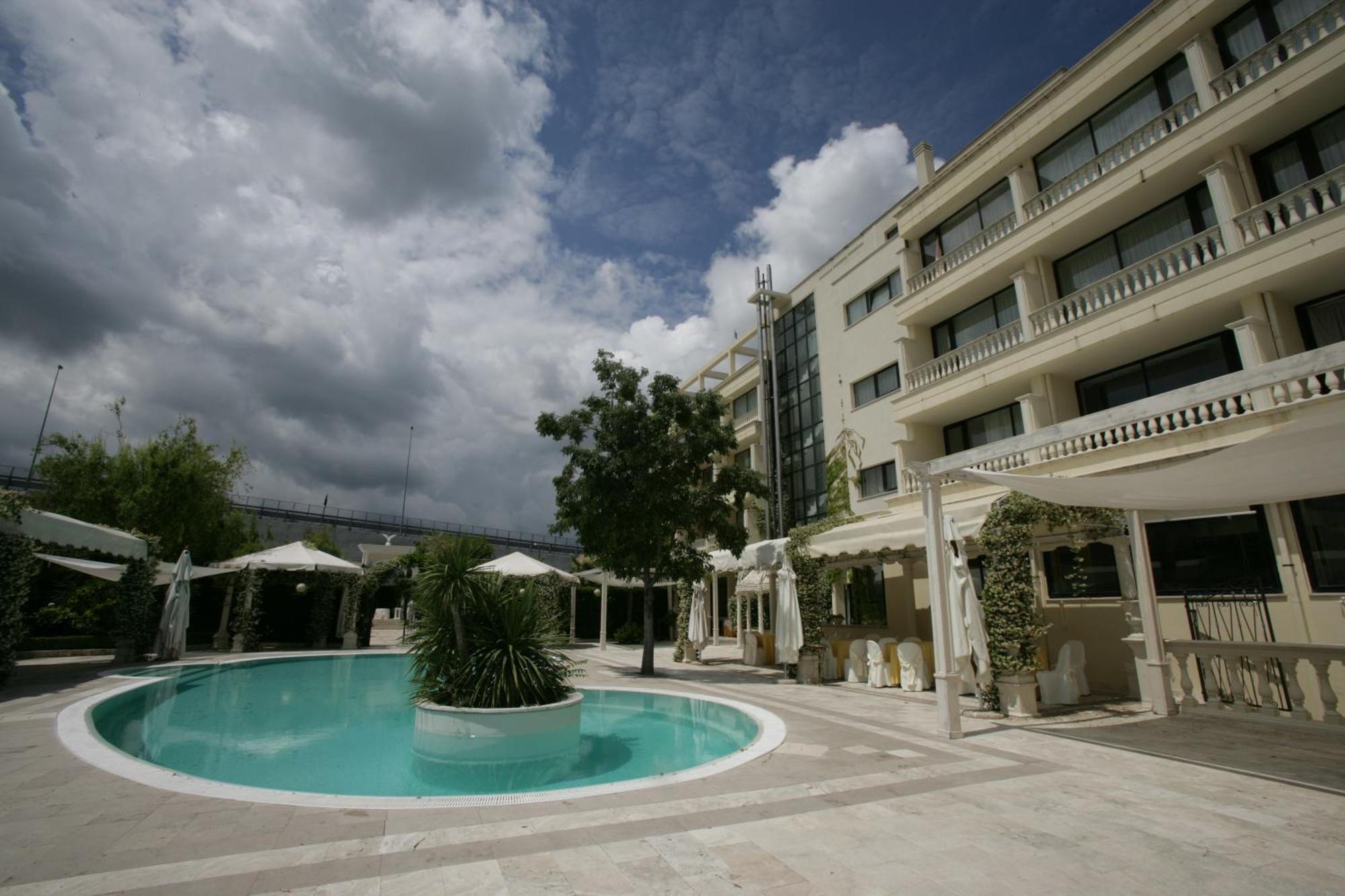 Park Hotel Campitelli Larino Ngoại thất bức ảnh